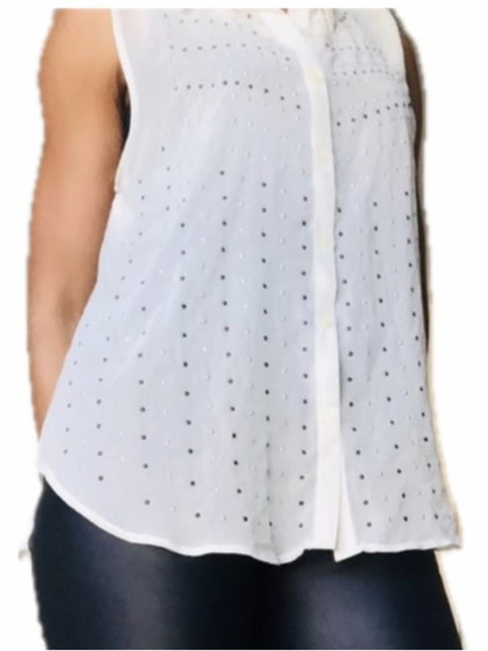 White collared blouse - Picture 2 of 7